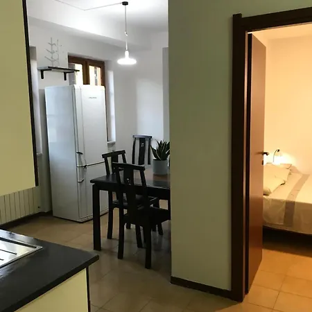 Mela's House Apartment *